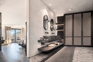 ZOE Junior Suite with Plunge Pool and Partial Sea View