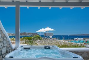 Deluxe Suite Sea View With Outdoor Jacuzzi