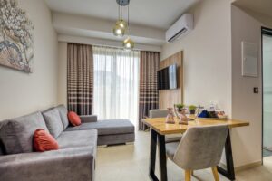 Junior Suite with Mountain View